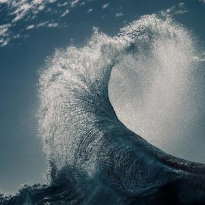 少妇喜欢我不戴套子
